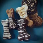 iced bone shaped dog treats 6pk
